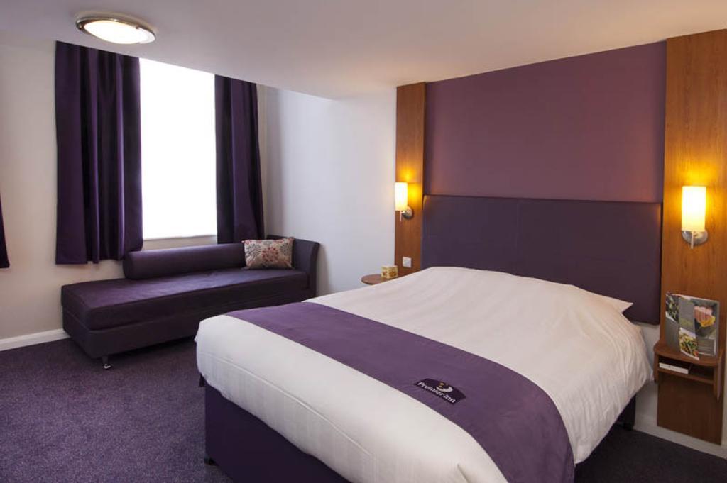 Dundee East Premier Travel Inn Rum bild