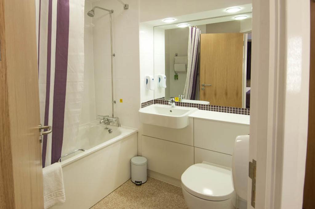 Dundee East Premier Travel Inn Rum bild